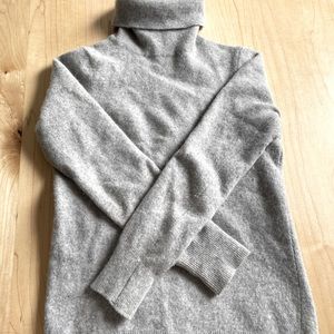 Merino wool turtleneck